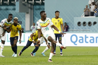 Hasil Babak Pertama Timnas Ekuador vs Senegal di Piala Dunia 2022: Lewat Penalti, Ismaila Sarr Antarkan The Lions of Teranga Unggul 0-1
