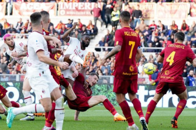 Hasil Akhir AS Roma vs AC Milan: Skor 1-1