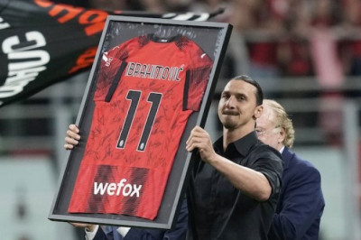 Air Mata dan Cinta Zlatan Ibrahimovic yang Tertinggal di San Siro