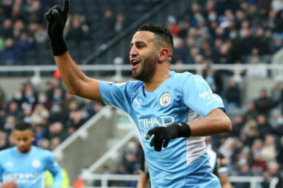 Gosip Transfer Liga Arab Saudi, Giliran Riyad Mahrez Tinggalkan Man City?