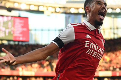 Manchester United Coba Bajak William Saliba dari Arsenal?