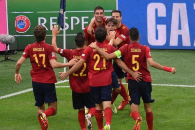 Hasil Spanyol vs Italia: Skor 2-1
