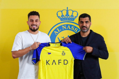 Resmi!Alex Telles Berseragam Al Nassr